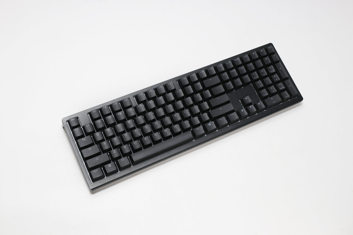 Zero 6108 - Classic Black - Full Size - Cherry MX2A Red